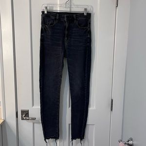 American Eagle size 8 regular skinny jeans.